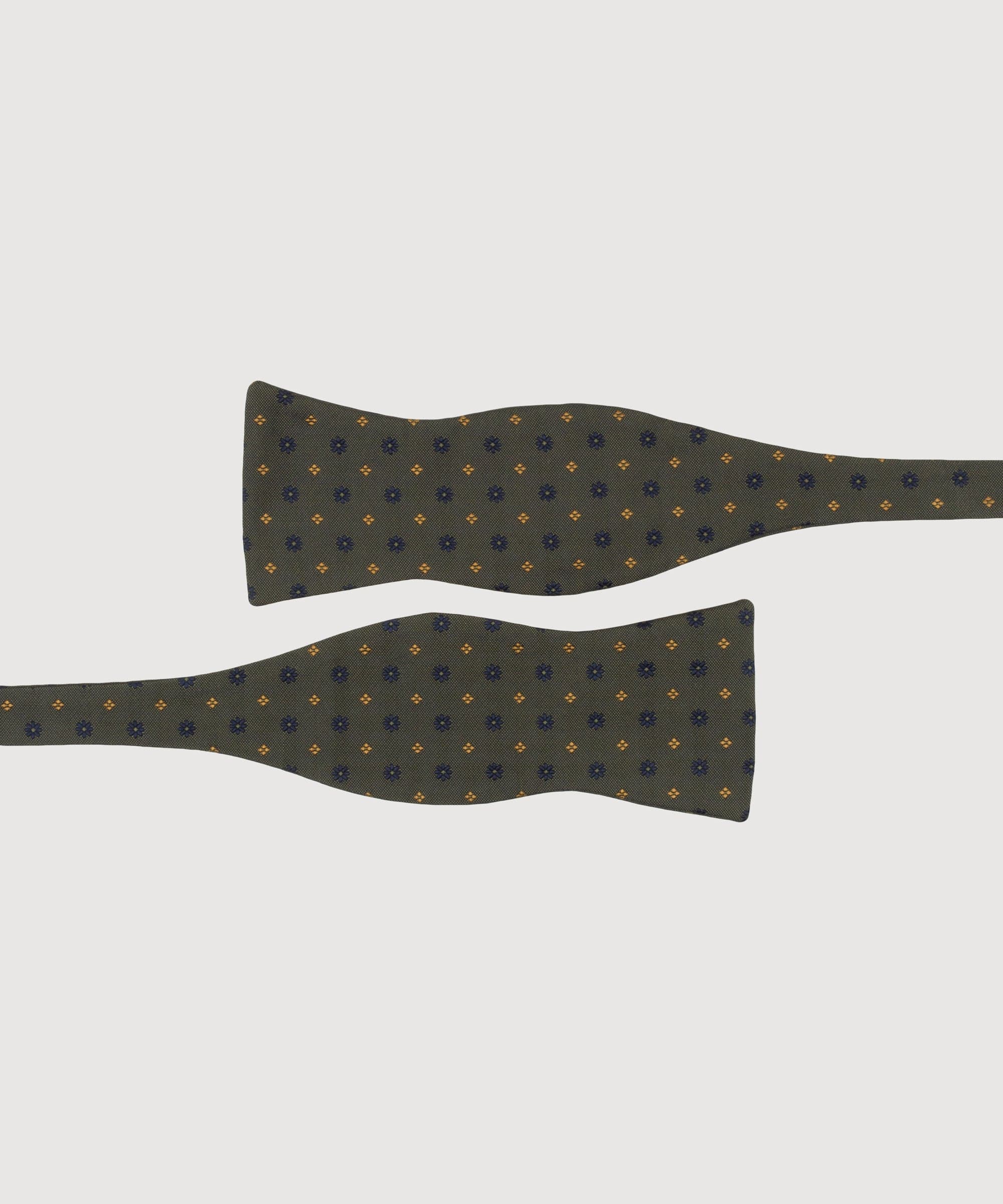 Bow Tie Flower - Image 6